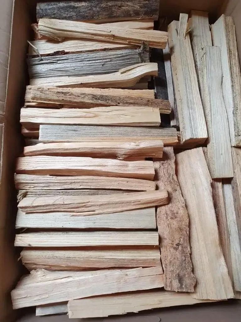 Bernhards Kiefer Anfeuerholz 16,5 kg – Ideal für Kamin und Grill – Ansicht 1