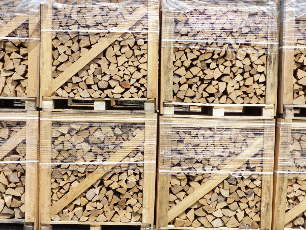 Premium-Kaminholz Eiche, 120 kg, ofenfertig, 25 cm Scheitlänge – Ansicht 5